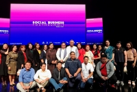 Yunus Challenges Manila Youth to Create a New Civilization