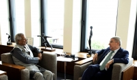 IOC President Welcomes Professor Yunus at Lausanne